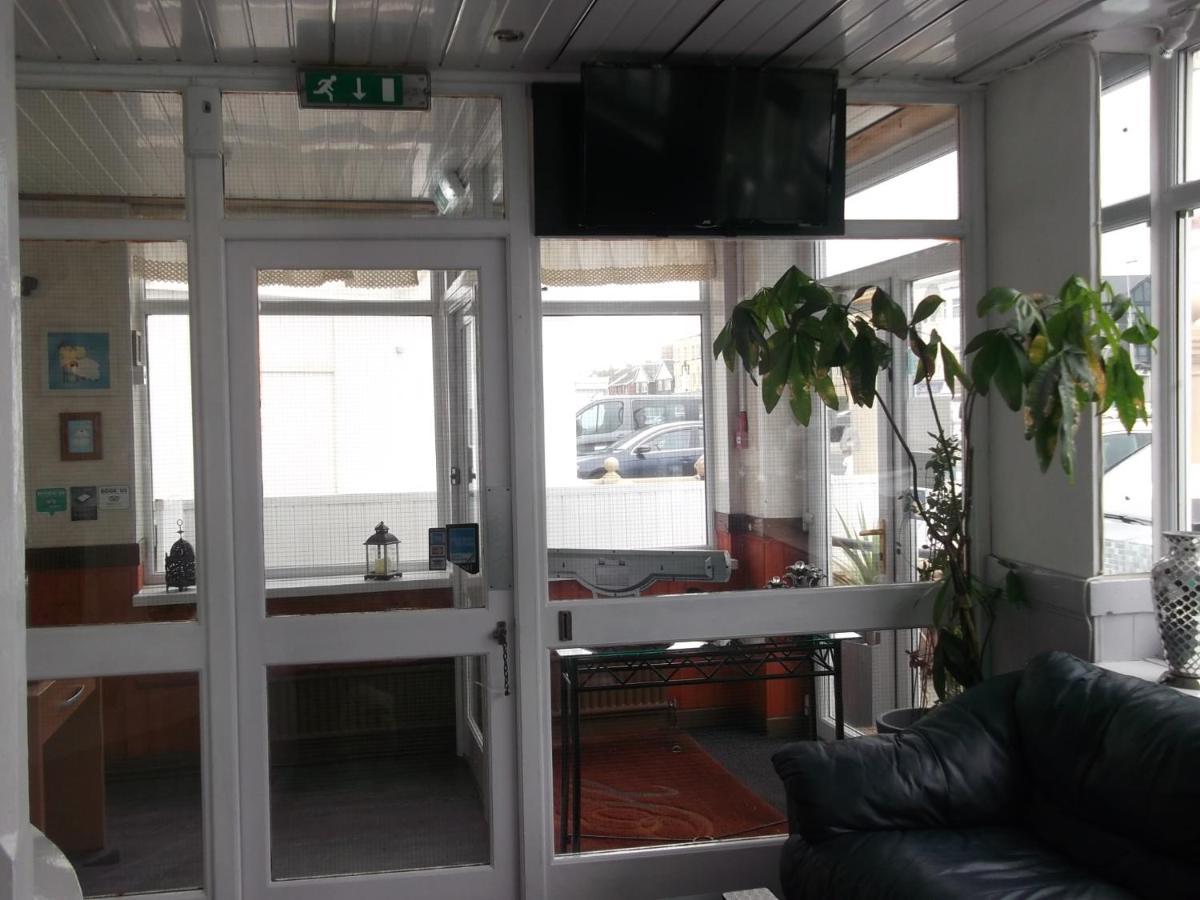 Elmfield Hotel 3*