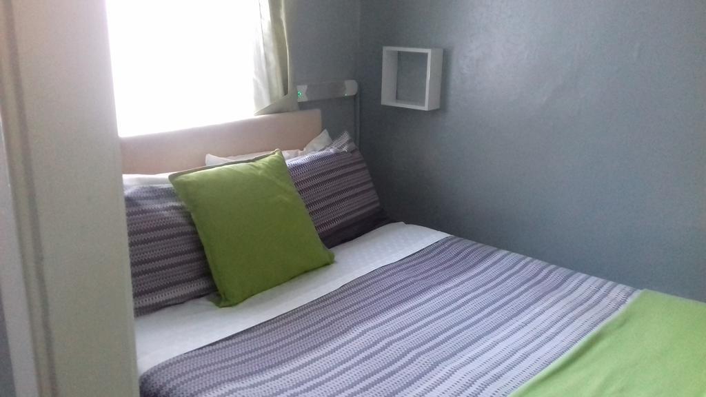Elmfield 3*